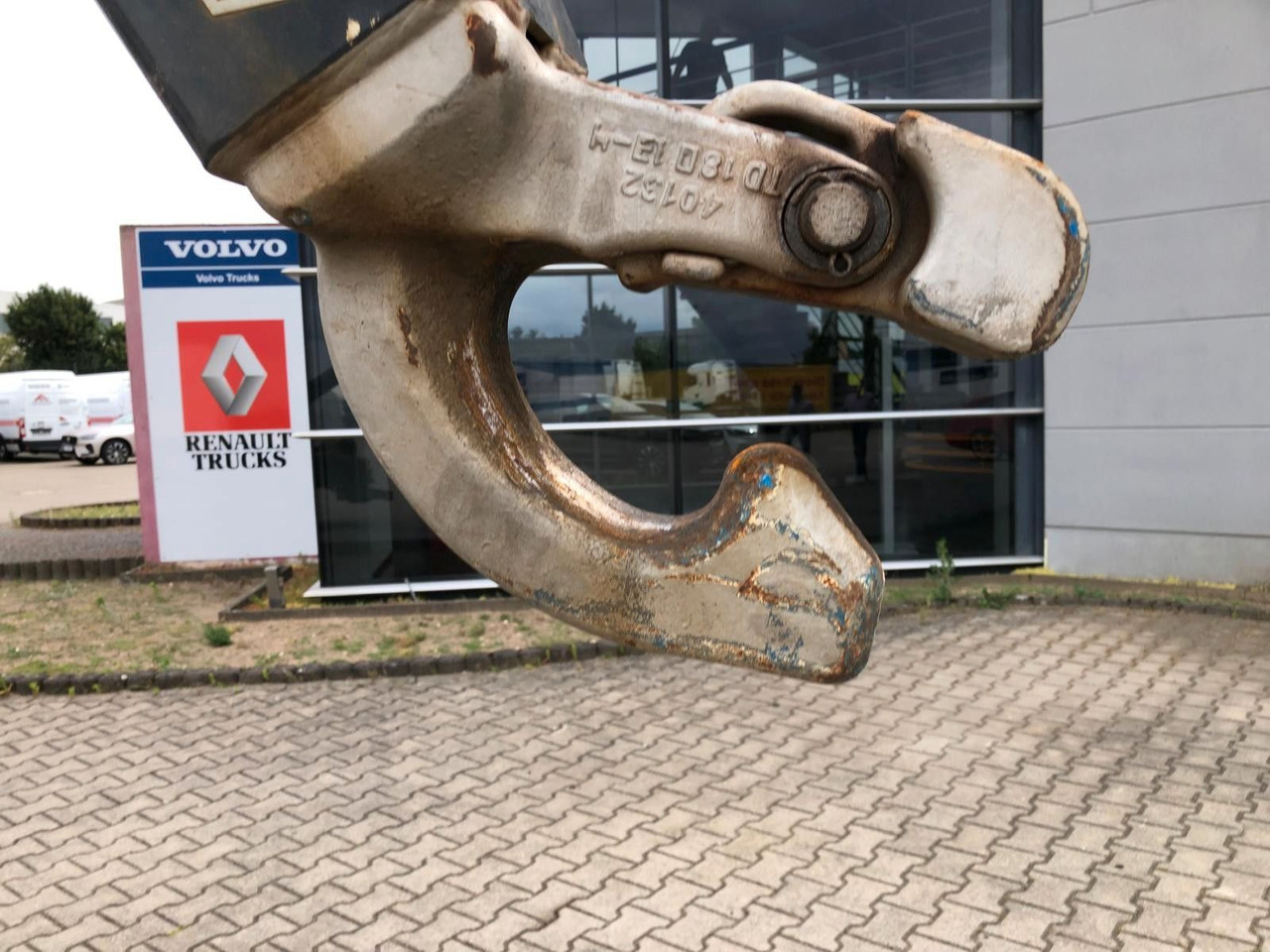 Iveco X-Way 480 Intarder*AHK*Lenk/LiftAchse*Meiller - Hook lift truck: picture 5 Iveco X-Way 480 Intarder*AHK*Lenk/LiftAchse*Meiller - Hook lift truck: picture 5