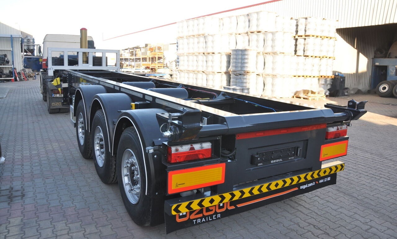 Özgül 20 FT TIPPING CONTAINER CHASSIS - Tipper semi-trailer: picture 3 Özgül 20 FT TIPPING CONTAINER CHASSIS - Tipper semi-trailer: picture 3
