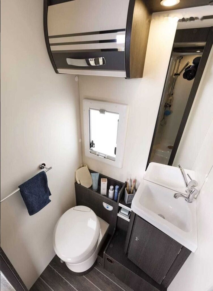 Roller Team KRONOS 284M, Ford Transit, 5 seats, (2024 model) - Alcove motorhome: picture 5 Roller Team KRONOS 284M, Ford Transit, 5 seats, (2024 model) - Alcove motorhome: picture 5
