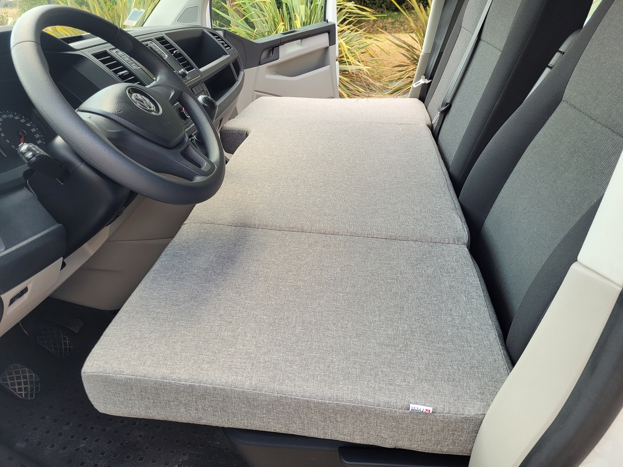 New Camper van VOLKSWAGEN transporter van amenage avec amenagement entierement neuf: picture 9