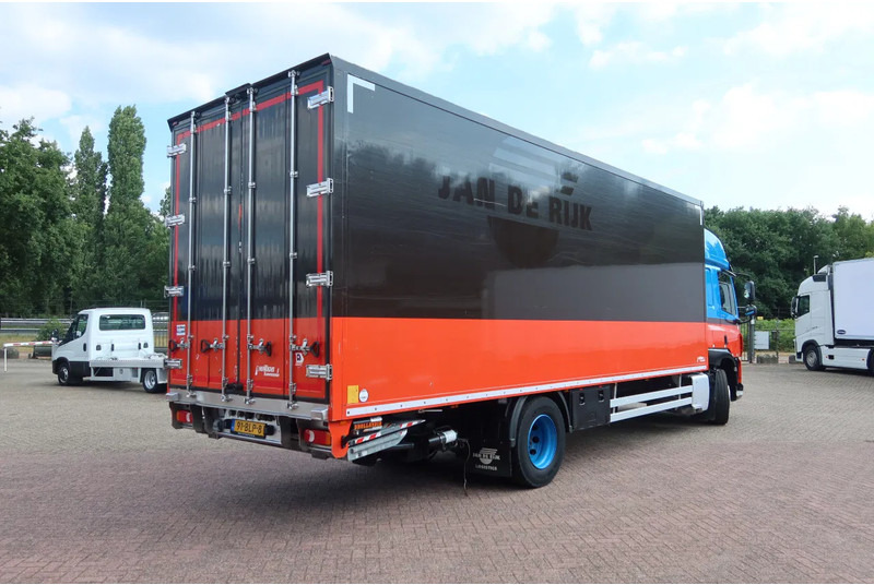 DAF CF 410 Bakwagen + DHollandia 2000kg Horsetruck Reacetruck Flowertruck - Box truck: picture 3 DAF CF 410 Bakwagen + DHollandia 2000kg Horsetruck Reacetruck Flowertruck - Box truck: picture 3