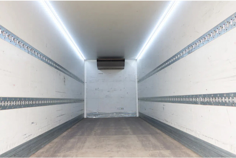 DAF LF 290 Koel/Vries+ Klep 1500 kg Thermoking T 600R - Refrigerator truck: picture 4 DAF LF 290 Koel/Vries+ Klep 1500 kg Thermoking T 600R - Refrigerator truck: picture 4