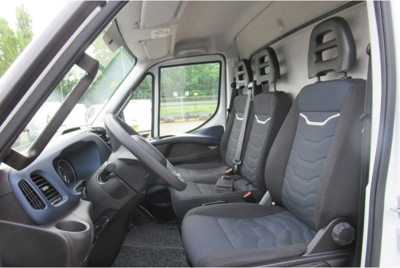 Iveco Daily 35S14 Bakwagen +Laadklep DHollandia 750 kg - Box van: picture 5 Iveco Daily 35S14 Bakwagen +Laadklep DHollandia 750 kg - Box van: picture 5