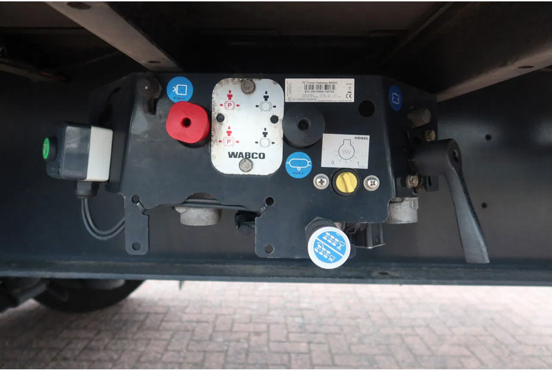 Kögel SN 24 Schuifzeil, Schuifdak, lift as, stuur-as, Rongen gaten + ice killer. - Curtainsider semi-trailer: picture 5 Kögel SN 24 Schuifzeil, Schuifdak, lift as, stuur-as, Rongen gaten + ice killer. - Curtainsider semi-trailer: picture 5