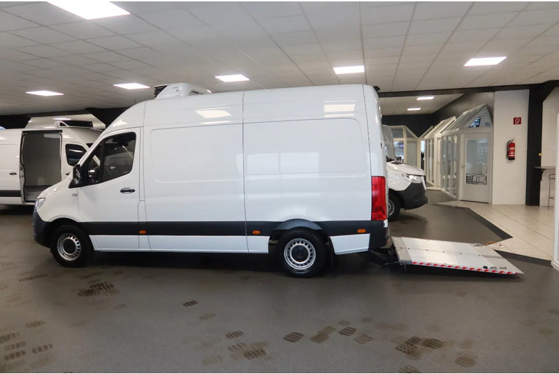 Mercedes-Benz Sprinter 316 CDI Koel/Vries/Verwarmen +Klep L2/H2 - Refrigerated van: picture 2 Mercedes-Benz Sprinter 316 CDI Koel/Vries/Verwarmen +Klep L2/H2 - Refrigerated van: picture 2