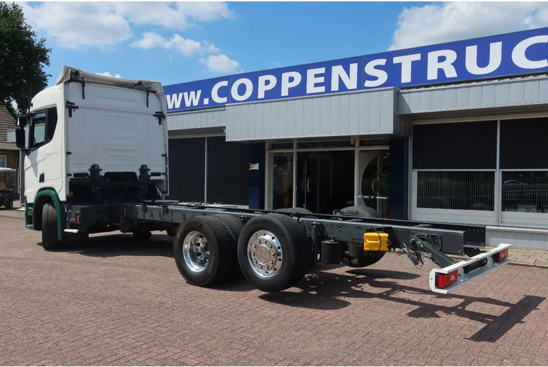Scania R500 NGS R 500 6x2 Chassis, Stuur liftr as 6x2 - Cab chassis truck: picture 3 Scania R500 NGS R 500 6x2 Chassis, Stuur liftr as 6x2 - Cab chassis truck: picture 3