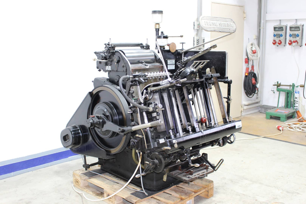 Heidelberg OHT - Paper cutting machine: picture 2 Heidelberg OHT - Paper cutting machine: picture 2