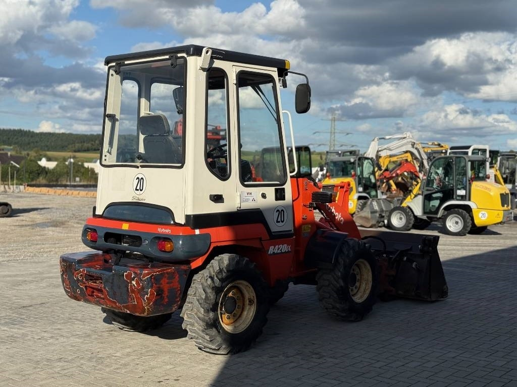 Kubota R 420  - Wheel loader: picture 5 Kubota R 420  - Wheel loader: picture 5