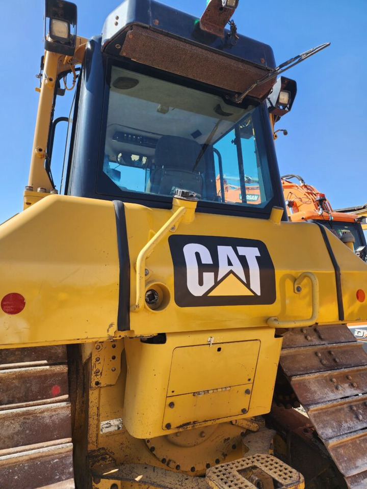 CAT D6N LGP - Bulldozer: picture 4 CAT D6N LGP - Bulldozer: picture 4