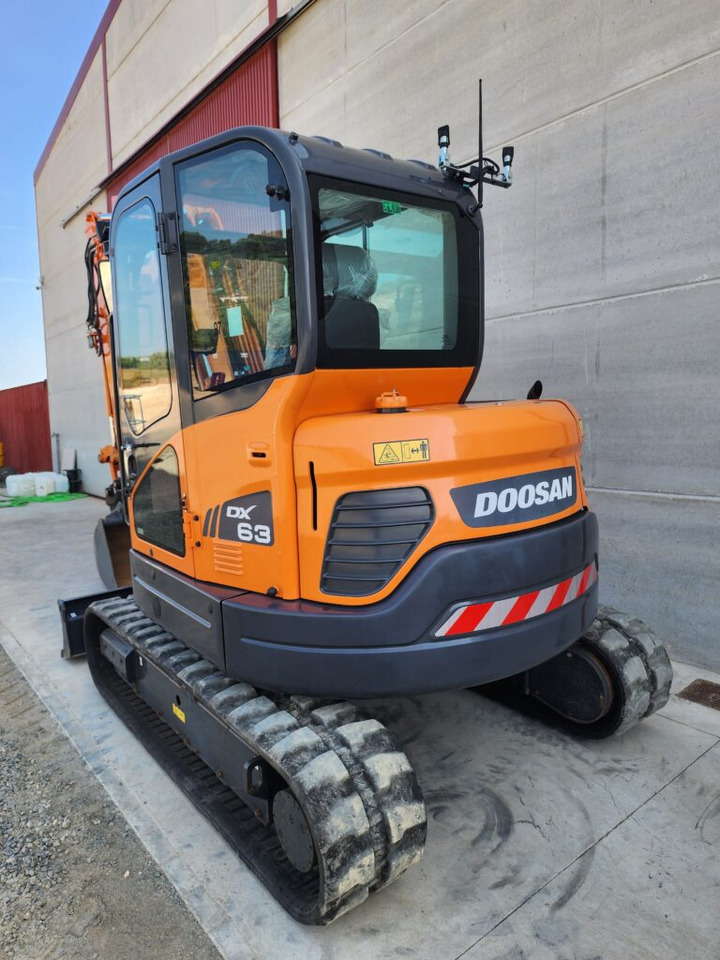DOOSAN DX63R-3 - Mini excavator: picture 3 DOOSAN DX63R-3 - Mini excavator: picture 3