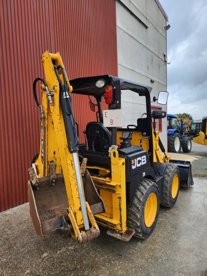 JCB 1CX - Backhoe loader: picture 2 JCB 1CX - Backhoe loader: picture 2