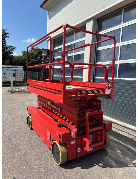 Iteco IT10122 - 12m Elektro Scherenarbeitsbühne - Scissor lift: picture 3 Iteco IT10122 - 12m Elektro Scherenarbeitsbühne - Scissor lift: picture 3