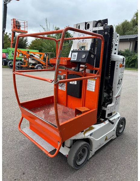 JLG Toucan 800A - 8m Elektro Mast-Arbeitsbühne - Articulated boom: picture 3 JLG Toucan 800A - 8m Elektro Mast-Arbeitsbühne - Articulated boom: picture 3