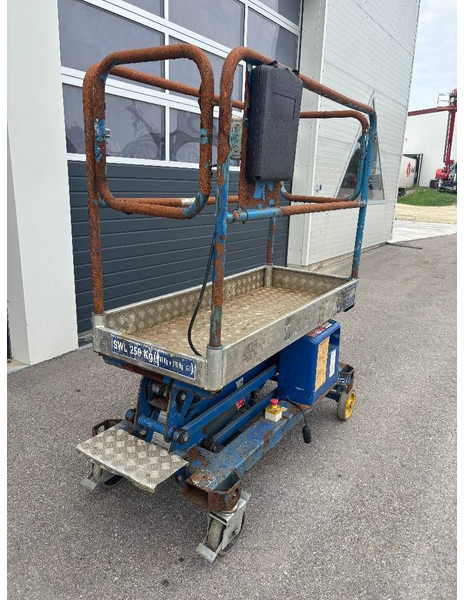 POWER Tower Elektro Scherenarbeitsbühne 5,10m - Scissor lift: picture 5 POWER Tower Elektro Scherenarbeitsbühne 5,10m - Scissor lift: picture 5
