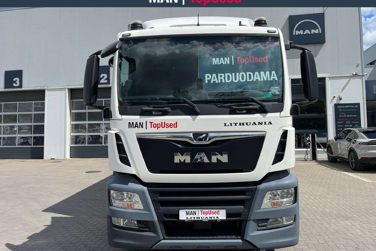 MAN 26.320 6X2-4 LL Carrier Frigo (08749) - Refrigerator truck: picture 2 MAN 26.320 6X2-4 LL Carrier Frigo (08749) - Refrigerator truck: picture 2