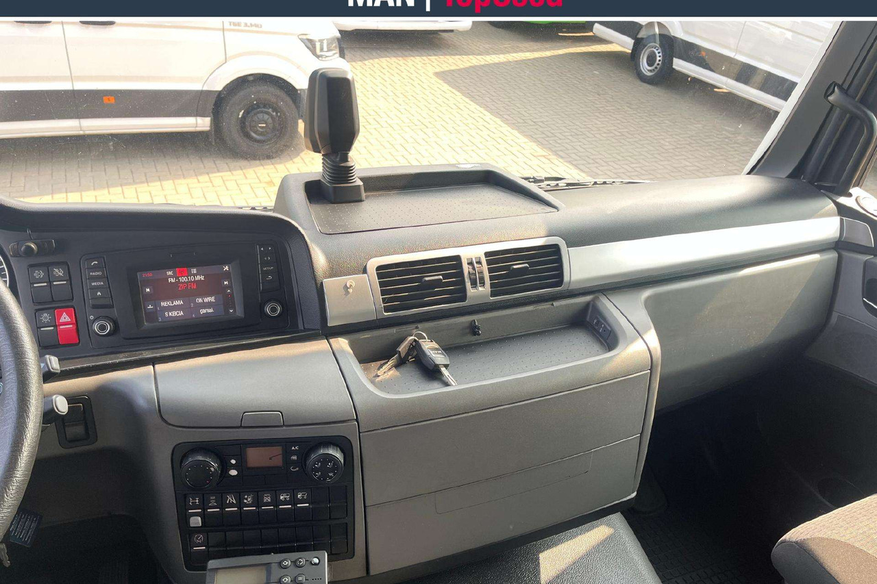 Refrigerator truck MAN TGM 18.250 4X2 Thermo King (8626): picture 12