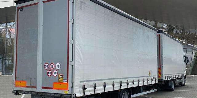 MAN TGX18.470 4x2 LL Retarder (8830) - Curtainsider truck: picture 4 MAN TGX18.470 4x2 LL Retarder (8830) - Curtainsider truck: picture 4