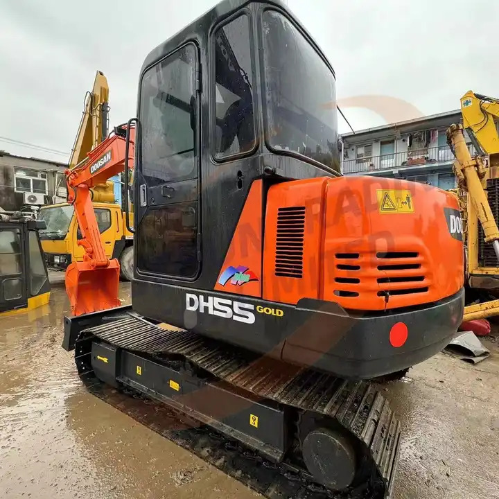 2018 Easy to operate 5 ton dh55 used doosan daewoo 55 crawler excavator dh 55 for sale dh55gold dh55-7 - Excavator: picture 2 2018 Easy to operate 5 ton dh55 used doosan daewoo 55 crawler excavator dh 55 for sale dh55gold dh55-7 - Excavator: picture 2