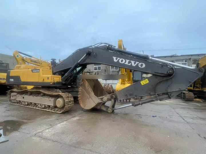 90% new and low hours 48 ton VOLVO EC480D used excavator for sale cheap hot sale Used VOLVO EC480D second hand excavator - Crawler excavator: picture 5 90% new and low hours 48 ton VOLVO EC480D used excavator for sale cheap hot sale Used VOLVO EC480D second hand excavator - Crawler excavator: picture 5