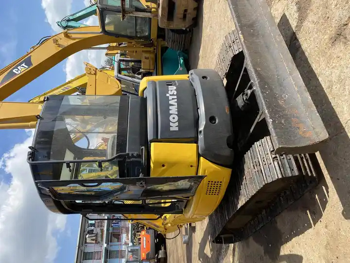 Best-selling Japan Original Second Hand Earth-moving Machinery Cheap Mini Used Komatsu Pc55mr Excavator in Shanghai - Crawler excavator: picture 5 Best-selling Japan Original Second Hand Earth-moving Machinery Cheap Mini Used Komatsu Pc55mr Excavator in Shanghai - Crawler excavator: picture 5