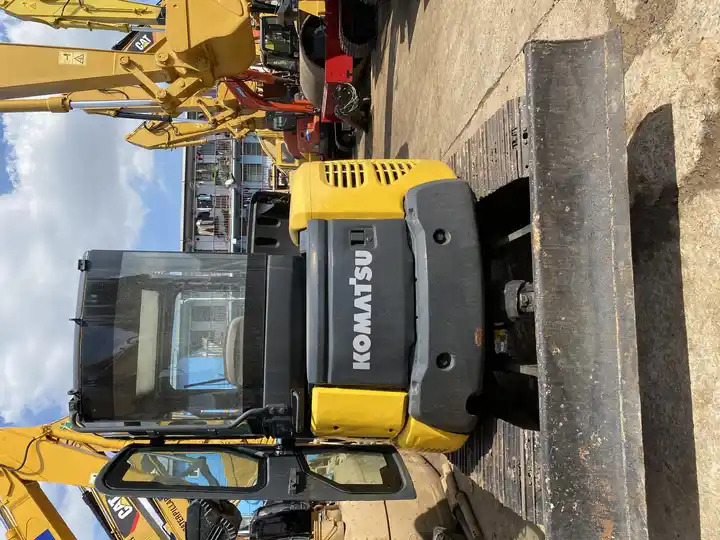 Best-selling Japan Original Second Hand Earth-moving Machinery Cheap Mini Used Komatsu Pc55mr Excavator in Shanghai - Crawler excavator: picture 4 Best-selling Japan Original Second Hand Earth-moving Machinery Cheap Mini Used Komatsu Pc55mr Excavator in Shanghai - Crawler excavator: picture 4