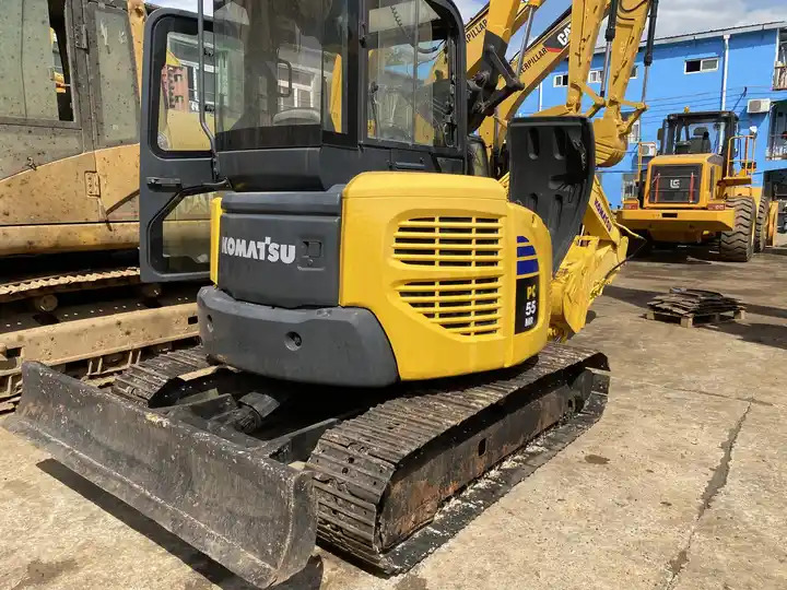 Best-selling Japan Original Second Hand Earth-moving Machinery Cheap Mini Used Komatsu Pc55mr Excavator in Shanghai - Crawler excavator: picture 2 Best-selling Japan Original Second Hand Earth-moving Machinery Cheap Mini Used Komatsu Pc55mr Excavator in Shanghai - Crawler excavator: picture 2