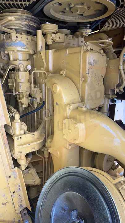 Japan Imported Caterpillar D7R Bulldozer Japan Original Cat D7G D7R D9n D8r Used Bulldozers - Bulldozer: picture 5 Japan Imported Caterpillar D7R Bulldozer Japan Original Cat D7G D7R D9n D8r Used Bulldozers - Bulldozer: picture 5