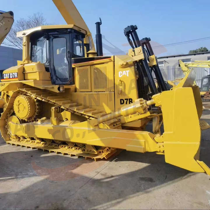 Japan Imported Caterpillar D7R Bulldozer Japan Original Cat D7G D7R D9n D8r Used Bulldozers - Bulldozer: picture 1 Japan Imported Caterpillar D7R Bulldozer Japan Original Cat D7G D7R D9n D8r Used Bulldozers - Bulldozer: picture 1