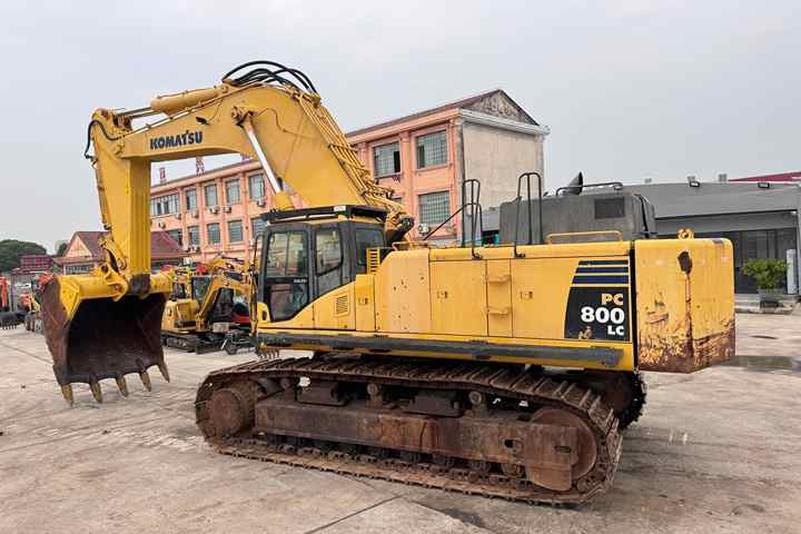 Japan Used komatsu Excavator Model PC800 PC700 PC460 Mining Excavator Excellent Condition with Good Price for Sale - Crawler excavator: picture 2 Japan Used komatsu Excavator Model PC800 PC700 PC460 Mining Excavator Excellent Condition with Good Price for Sale - Crawler excavator: picture 2