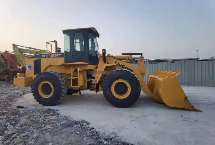 Second hand LiuGong wheel loader LG856 China made Liugong LG856 , hot sale new construction machinery 5 Ton Wheel L - Wheel loader: picture 2 Second hand LiuGong wheel loader LG856 China made Liugong LG856 , hot sale new construction machinery 5 Ton Wheel L - Wheel loader: picture 2