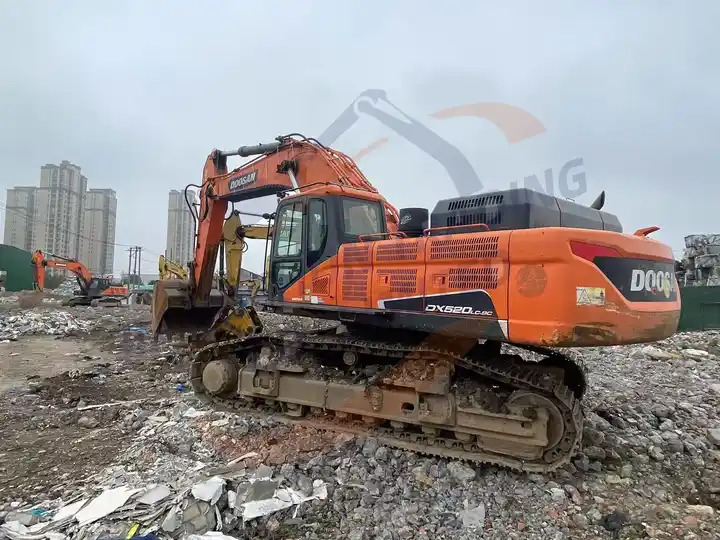 USED KOREA BRAND DOOSAN EXCAVATOR DX520LC DX520LC-9 C HYDRAULIC BIG DIGGER GOOD CONDITION FOR SALE - Excavator: picture 2 USED KOREA BRAND DOOSAN EXCAVATOR DX520LC DX520LC-9 C HYDRAULIC BIG DIGGER GOOD CONDITION FOR SALE - Excavator: picture 2
