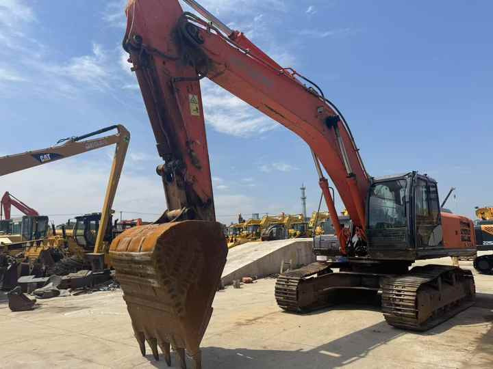 Used Machinery ZX350-5G ZX350-3G 35 Ton Crawler Used Hitachi Excavators Hitachi Heavy Duty Machine ZAXIS 350-5G 350-3G for Sale - Excavator: picture 4 Used Machinery ZX350-5G ZX350-3G 35 Ton Crawler Used Hitachi Excavators Hitachi Heavy Duty Machine ZAXIS 350-5G 350-3G for Sale - Excavator: picture 4