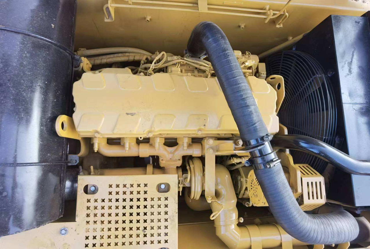 Used construction machinery 30Tons excavator Used CAT Excavator CAT 330C CAT 330CL - Crawler excavator: picture 4 Used construction machinery 30Tons excavator Used CAT Excavator CAT 330C CAT 330CL - Crawler excavator: picture 4