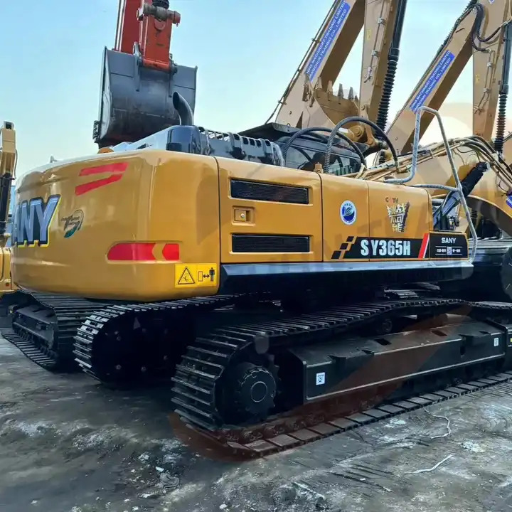 Crawler excavator high quality 90% new Sany SY365h Used Excavator with low price: picture 1
