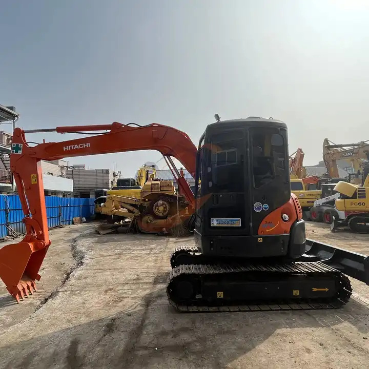 Used Excavator Hitachi Zaxis55ur good quality made in japan Hitachi ZX55ur crawler excavator - Crawler excavator: picture 1 Used Excavator Hitachi Zaxis55ur good quality made in japan Hitachi ZX55ur crawler excavator - Crawler excavator: picture 1