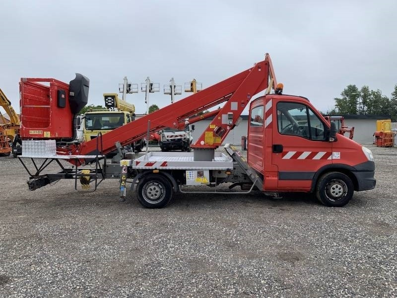 Iveco Daily GSR E179T - 17,1m - 200 kg - Truck mounted aerial platform: picture 4 Iveco Daily GSR E179T - 17,1m - 200 kg - Truck mounted aerial platform: picture 4