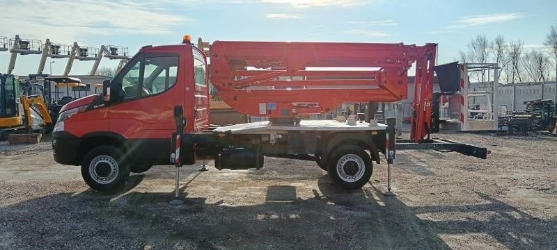 Iveco Daily Ruthmann-Ecoline RS200 - 20m - 250 kg - Truck mounted aerial platform: picture 5 Iveco Daily Ruthmann-Ecoline RS200 - 20m - 250 kg - Truck mounted aerial platform: picture 5