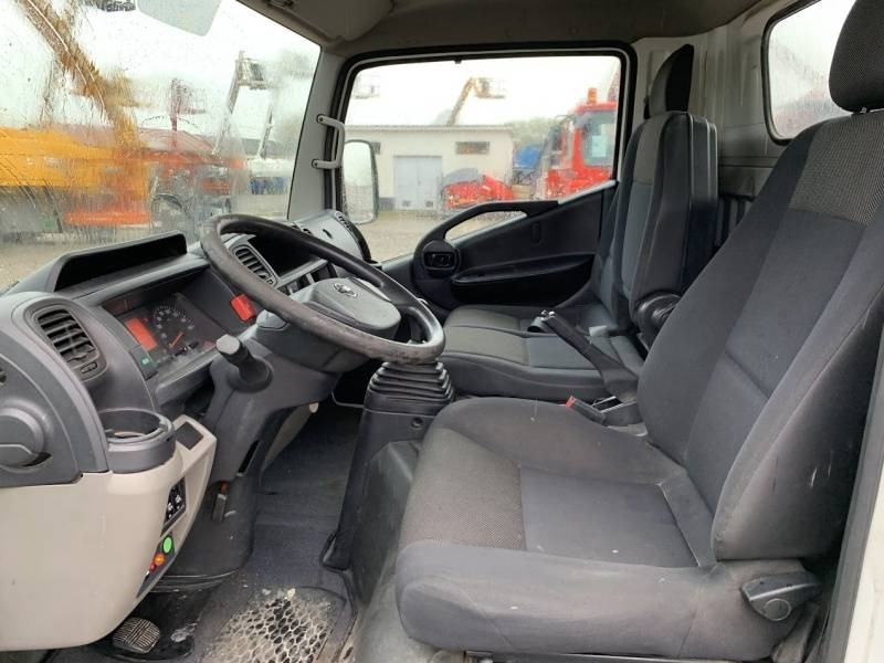 Truck mounted aerial platform Nissan Cabstar Multitel HX195 - 19,5m: picture 9