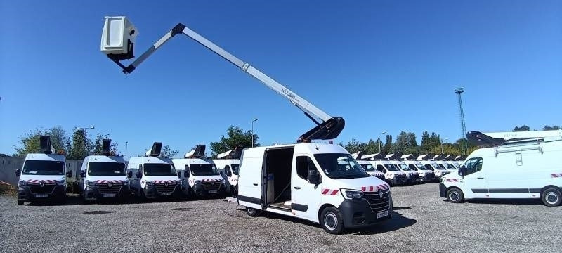 Leasing of Renault Master Klubb KL32 - 12,5 m, 120 kg  Renault Master Klubb KL32 - 12,5 m, 120 kg: picture 10