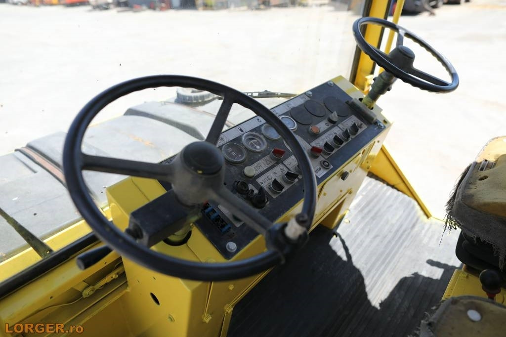 Road roller Bomag BW 164 AD: picture 13
