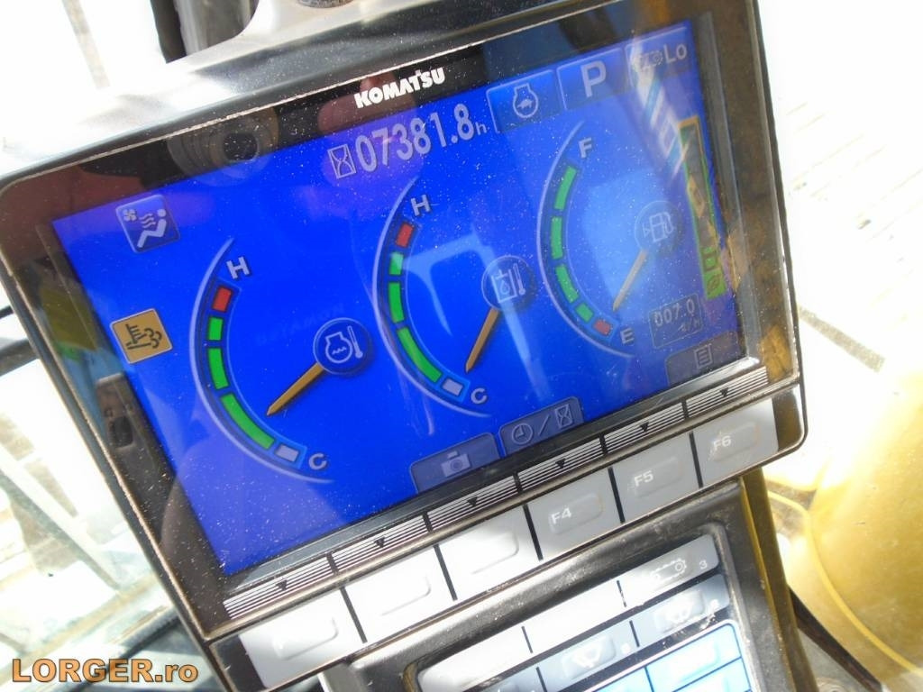 Crawler excavator Komatsu PC 290 LC-10: picture 14