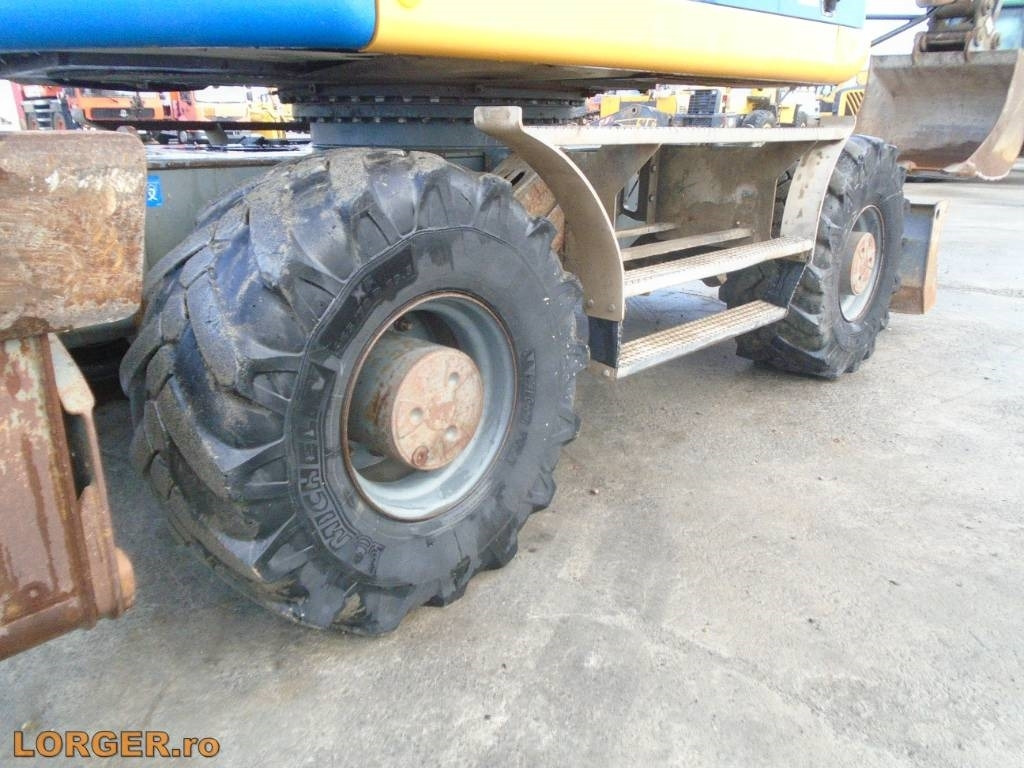 Wheel excavator Liebherr A 914 Compact: picture 6