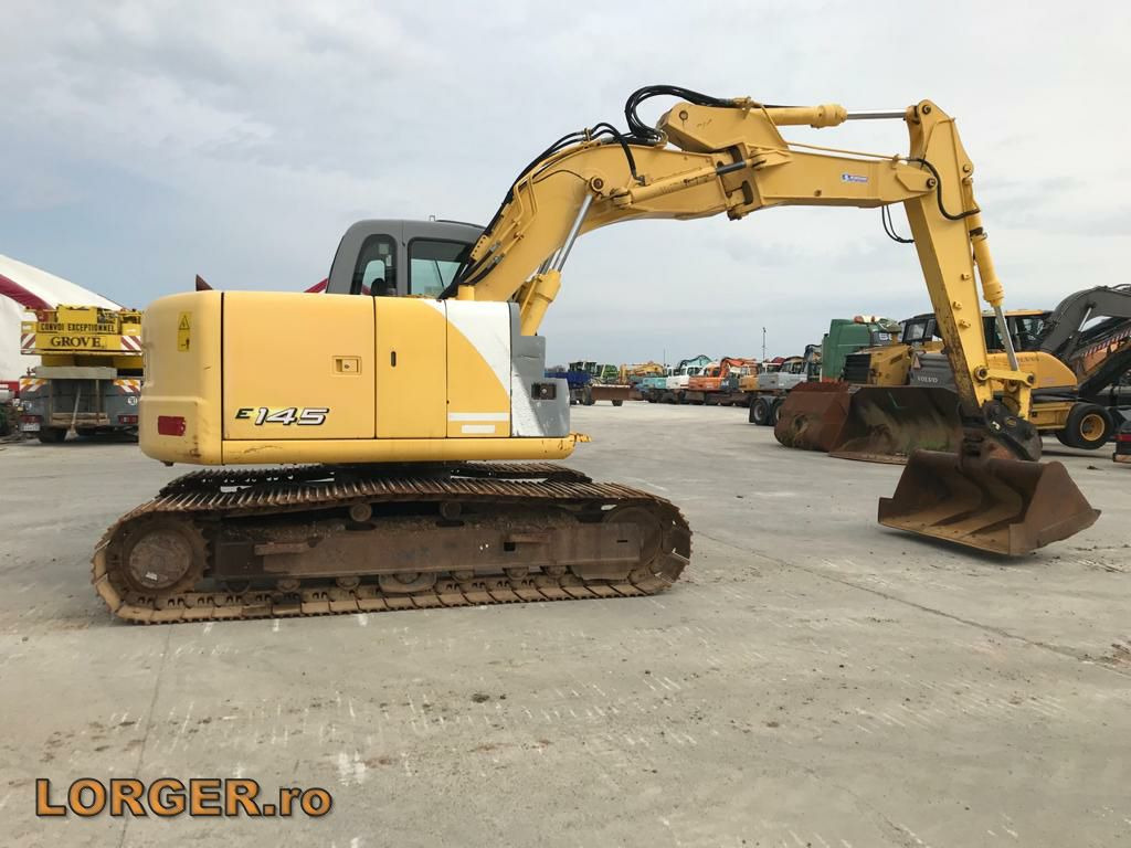 New Holland E 145 - Crawler excavator: picture 3 New Holland E 145 - Crawler excavator: picture 3