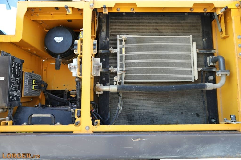 Crawler excavator Volvo EC 300 EL: picture 12