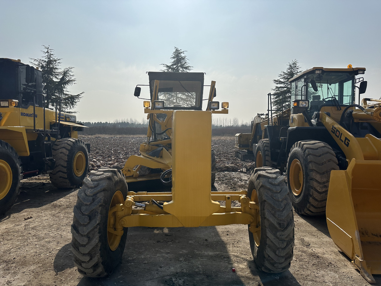 KOMATSU GD655 - Grader: picture 1 KOMATSU GD655 - Grader: picture 1