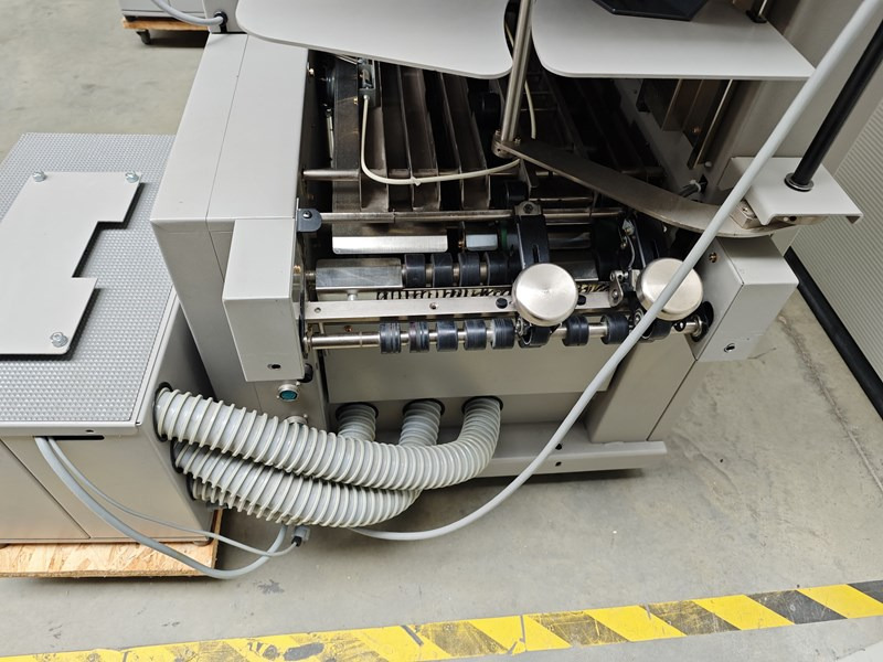 Horizon VAC-60Hc | 2006 - Printing machinery: picture 3 Horizon VAC-60Hc | 2006 - Printing machinery: picture 3