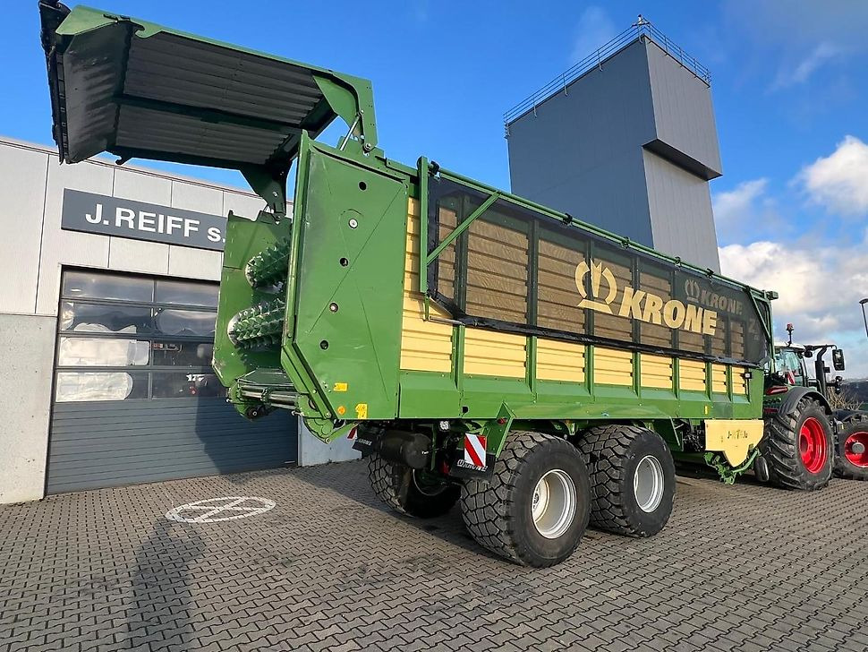 J.Reiff Sarl
Herr Stefan Neukirch - 77 Z.I in den - Self-loading wagon: picture 4 J.Reiff Sarl
Herr Stefan Neukirch - 77 Z.I in den - Self-loading wagon: picture 4