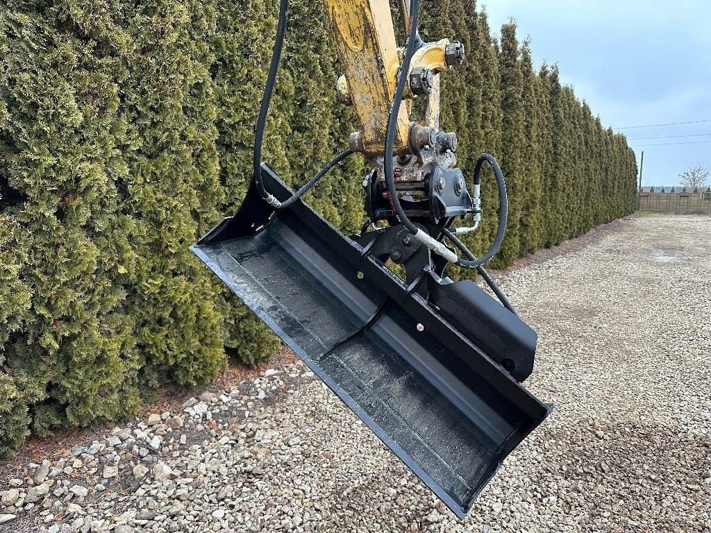 Mini excavator CAT 302.7 D CR: picture 18