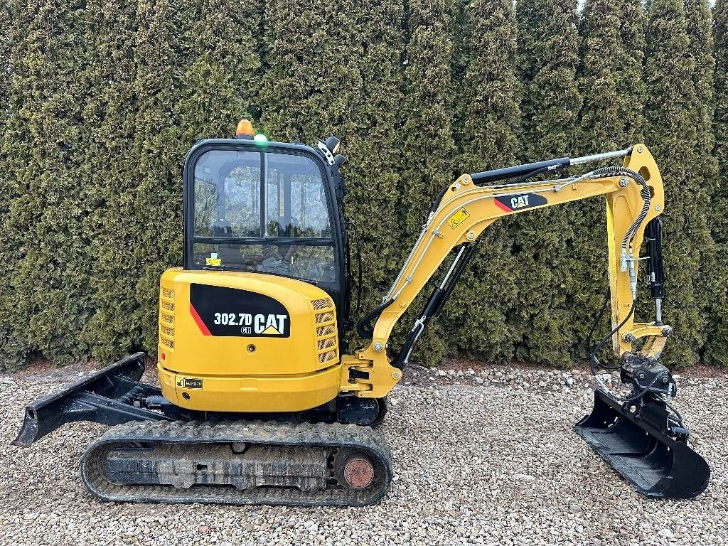Mini excavator CAT 302.7 D CR: picture 7