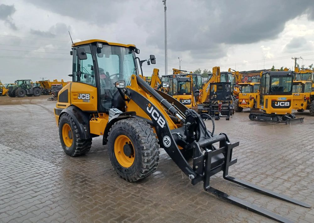 JCB 409 - Wheel loader: picture 3 JCB 409 - Wheel loader: picture 3